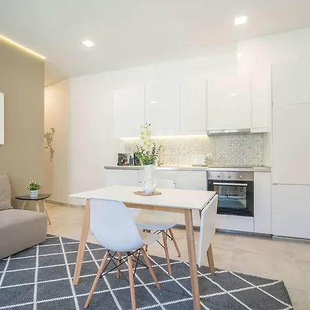 Mouraria Light Apartment Lisbon